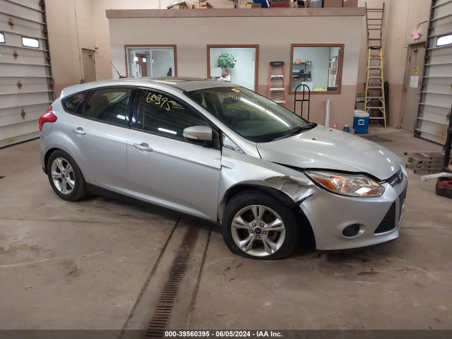 Ford FOCUS SE 2014 1FADP3K26EL139610 Image 1