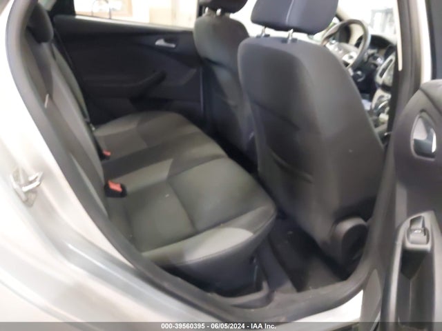 Ford FOCUS SE 2014 1FADP3K26EL139610 Image 8