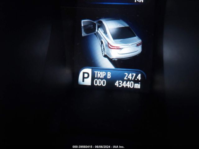 4T1BK1EBXHU256973 Toyota AVALON LIMITED