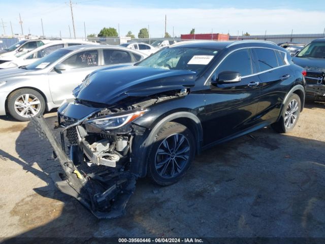SJKCH5CRXJA052547 Infiniti Qx30 Premium
