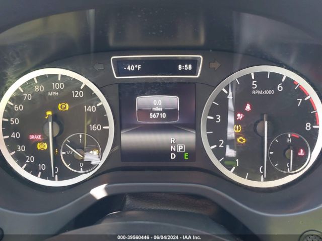 SJKCH5CRXJA052547 Infiniti Qx30 Premium