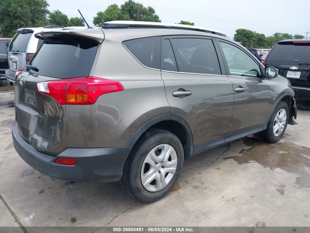 Toyota RAV4 LE 2014 JTMZFREV8ED041989 Image 4