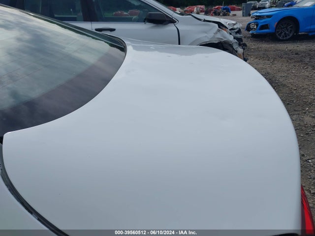 1C3CCCAB9FN632467 Chrysler 200 Limited