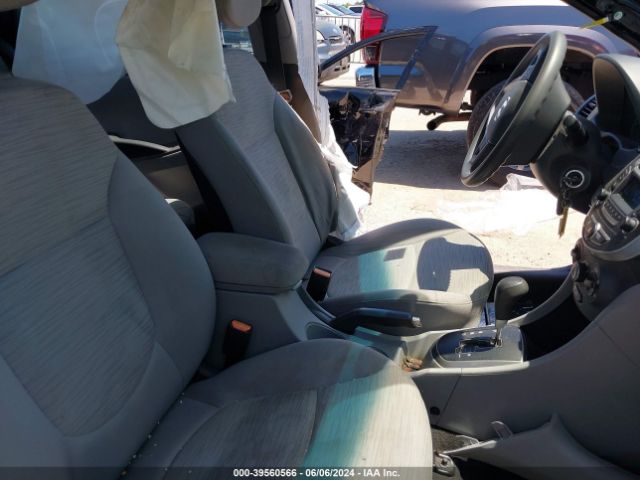 KMHCT4AE5HU320601 Hyundai Accent Value Edition