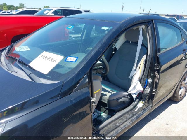 KMHCT4AE5HU320601 Hyundai Accent Value Edition