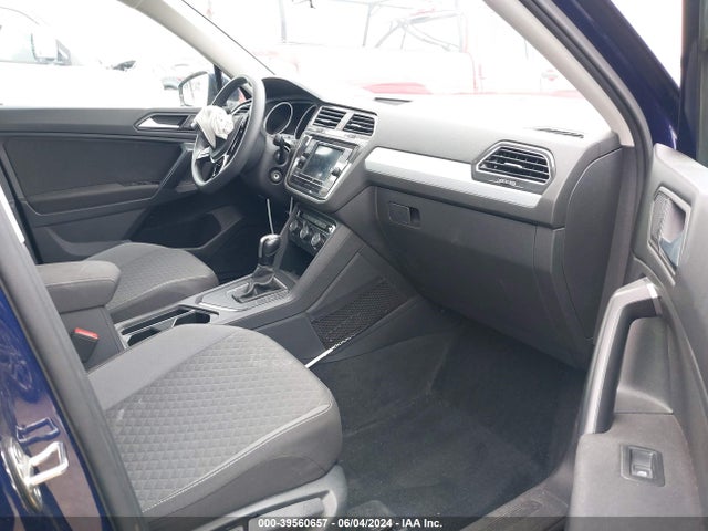 3VV1B7AX4MM033543 Volkswagen Tiguan 2.0t S