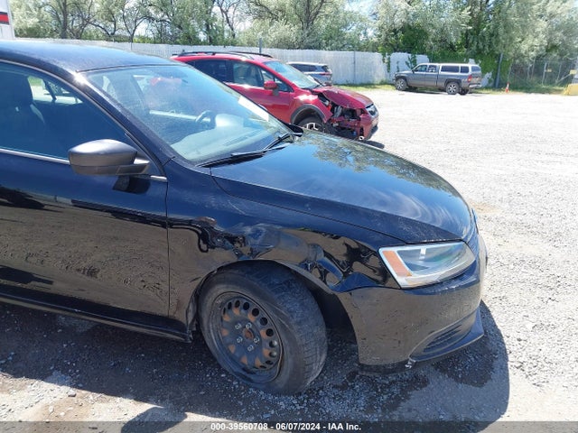 3VW2K7AJ1EM397903 Volkswagen Jetta 2.0l S
