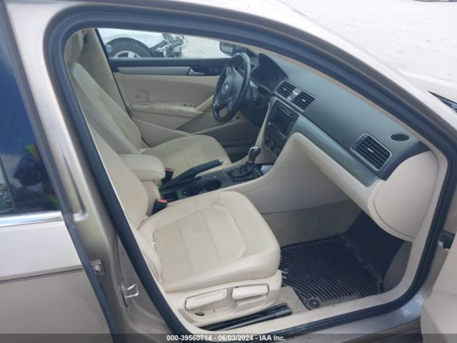1VWAS7A33FC076879 Volkswagen Passat 1.8t Limited Edition