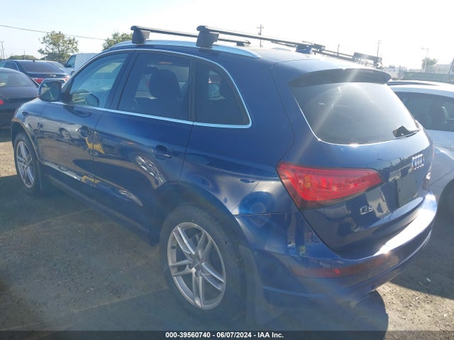 Audi Q5 2.0t Premium 2014 WA1LFAFP9EA055466 Image 3