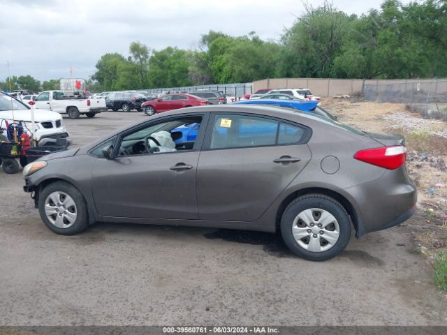 KNAFK4A68E5072067 KIA FORTE LX