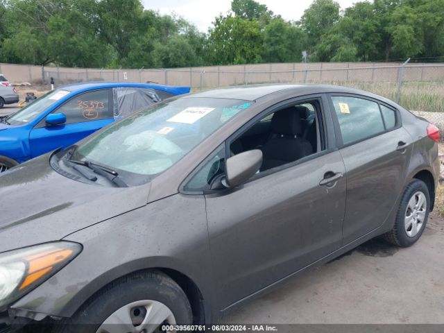 KNAFK4A68E5072067 KIA FORTE LX