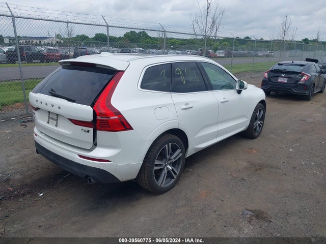 LYVA22RK5JB087445 Volvo Xc60 T6 Momentum