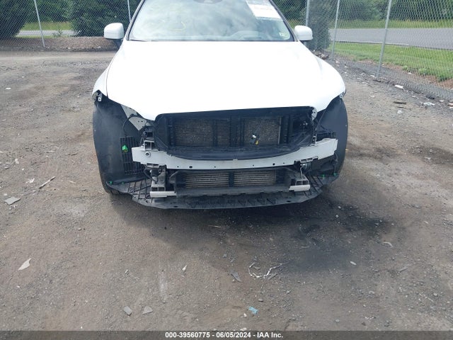 LYVA22RK5JB087445 Volvo Xc60 T6 Momentum