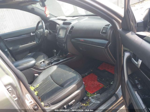 5XYKWDA73FG643925 KIA Sorento Limited V6