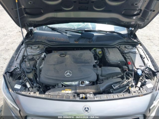 WDCTG4EB4JJ458575 Mercedes-Benz GLA 250