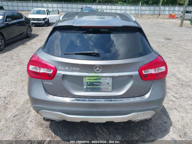 WDCTG4EB4JJ458575 Mercedes-Benz GLA 250