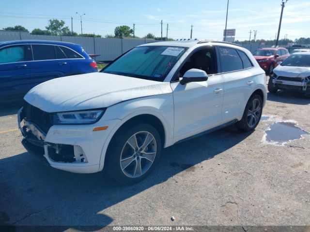 WA1BNAFY2K2092758 Audi Q5 45 Premium