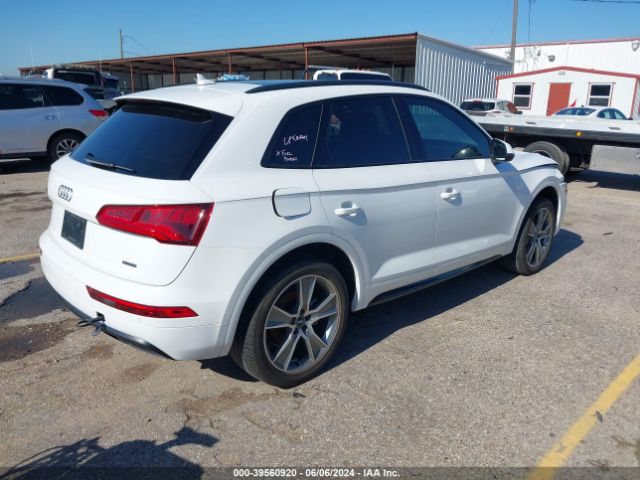WA1BNAFY2K2092758 Audi Q5 45 Premium