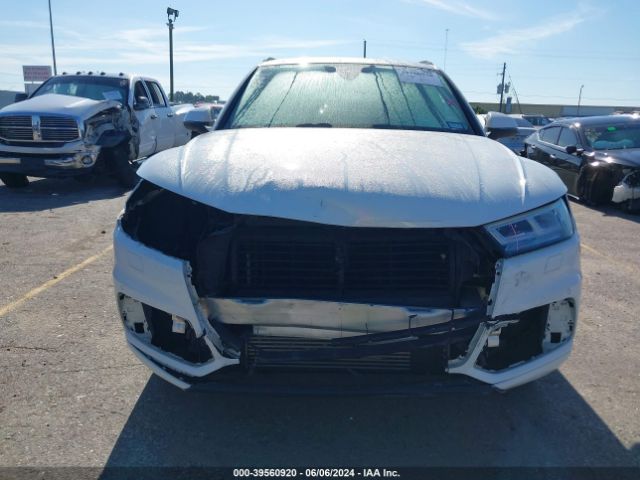 WA1BNAFY2K2092758 Audi Q5 45 Premium