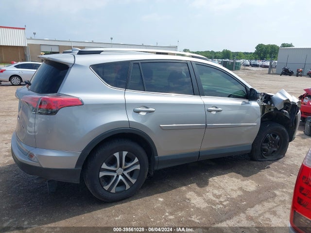 Toyota RAV4 LE 2017 2T3ZFREV8HW383062 Image 14