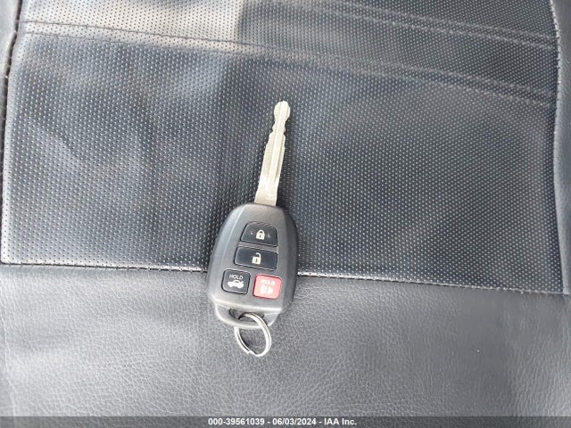 Toyota COROLLA LE 2015 2T1BURHE1FC364234 Image 11