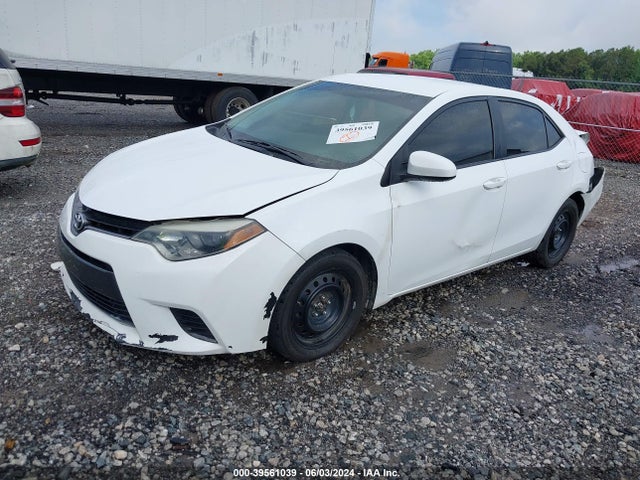 Toyota COROLLA LE 2015 2T1BURHE1FC364234 Image 2