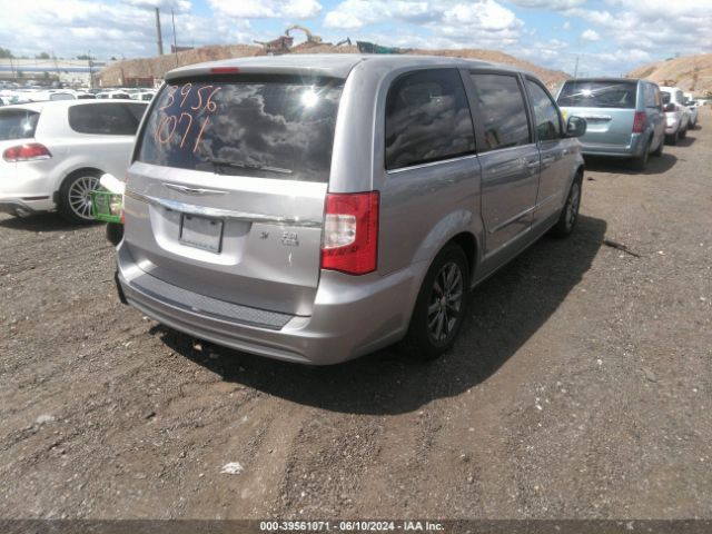 2C4RC1HG8FR562619 Chrysler Town & Country S