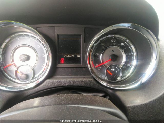 2C4RC1HG8FR562619 Chrysler Town & Country S