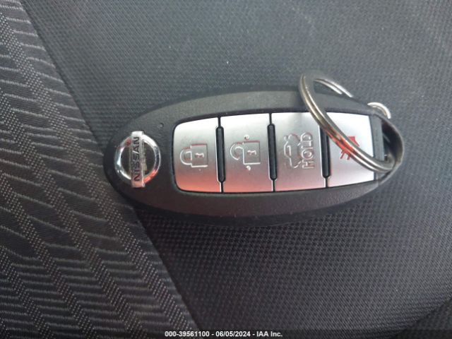 3N1CN8EV4LL840830 Nissan Versa Sv Xtronic Cvt