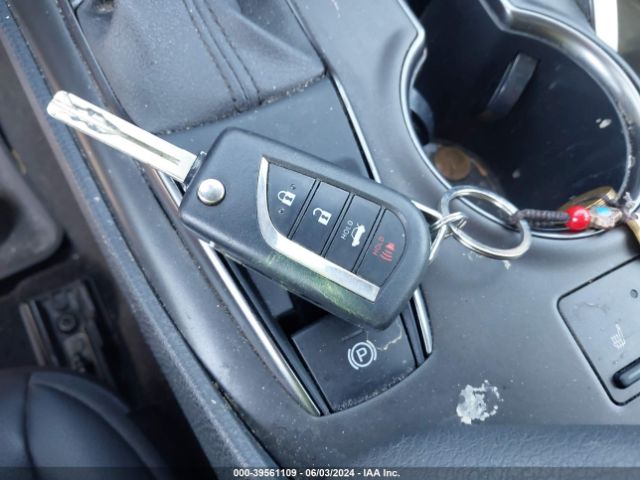 4T1G11BK2MU027789 Toyota Camry