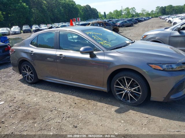4T1G11BK2MU027789 Toyota Camry