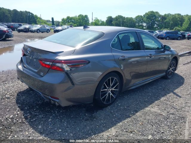 4T1G11BK2MU027789 Toyota Camry