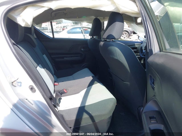 Toyota Prius C Two 2015 JTDKDTB31F1104845 Image 8