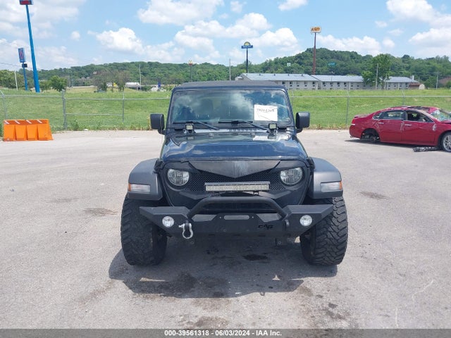 1C4HJXDGXJW151250 Jeep Wrangler Unlimited Sport 4x4
