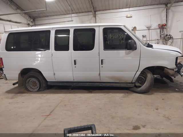 Ford E-350 Super Duty Xlt 2014 1FBNE3BL6EDA03912 Image 13