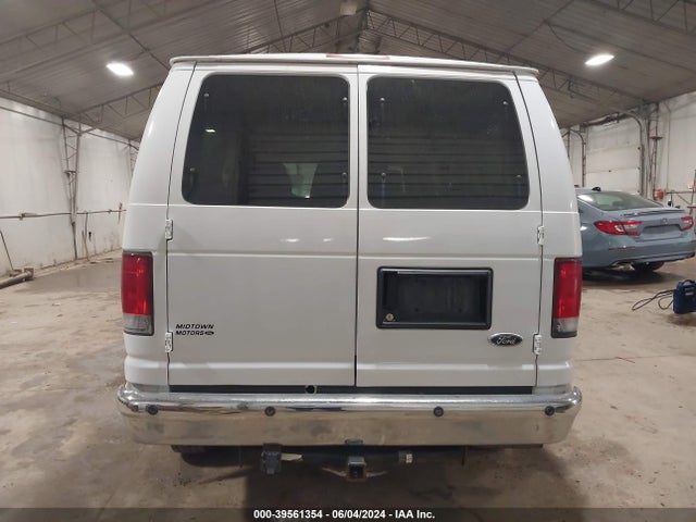 Ford E-350 Super Duty Xlt 2014 1FBNE3BL6EDA03912 Image 16