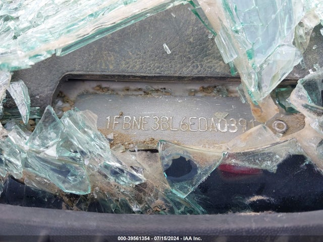 Ford E-350 Super Duty Xlt 2014 1FBNE3BL6EDA03912 Image 9
