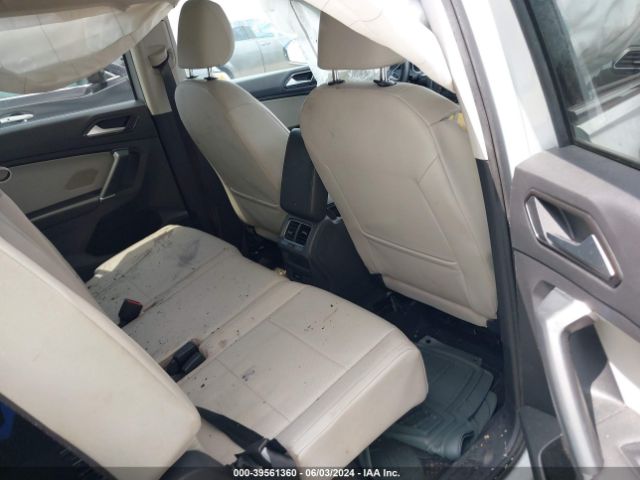 3VV3B7AXXJM214229 Volkswagen Tiguan 2.0t Se/2.0t Sel