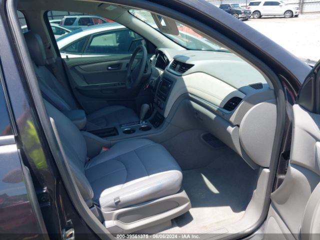 1GNKVFED9HJ140781 Chevrolet Traverse Ls
