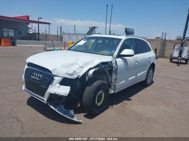 Audi Q5 2.0t Premium 2015 WA1LFAFP7FA136483 Image 2
