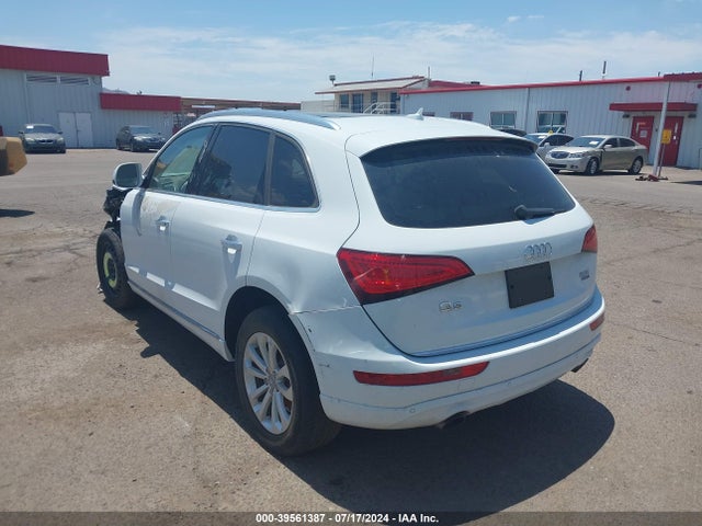 Audi Q5 2.0t Premium 2015 WA1LFAFP7FA136483 Image 3