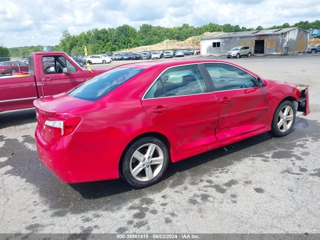 Toyota CAMRY SE 2014 4T1BF1FK7EU752828 Image 4