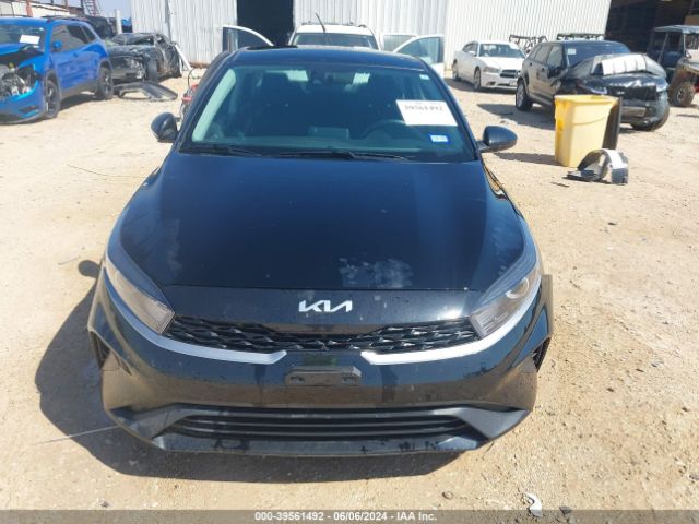 3KPF24AD9RE735013 KIA Forte Lxs