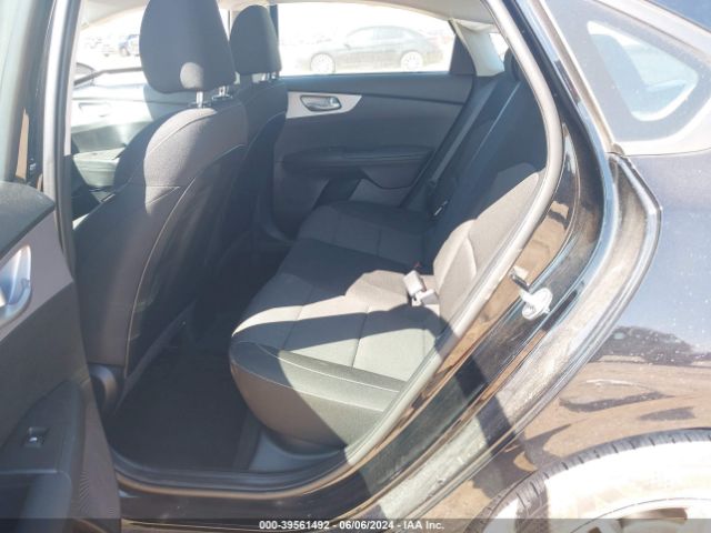 3KPF24AD9RE735013 KIA Forte Lxs