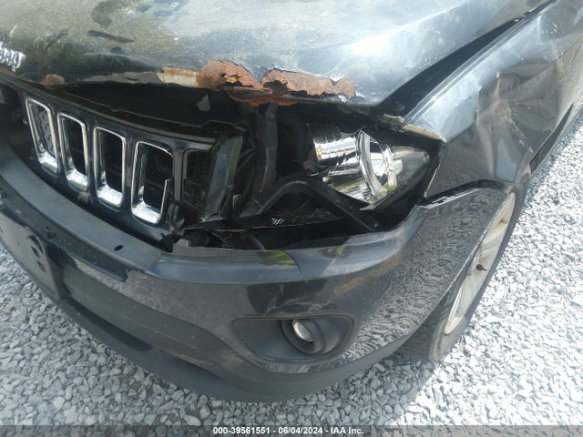 1C4NJDEB1ED621526 Jeep Compass Latitude