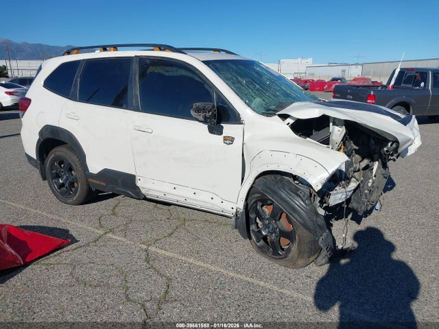 2022 SUBARU FORESTER JF2SKAMC9NH496455