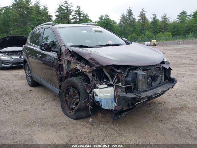 2T3BFREV8JW780066 Toyota RAV4 LE