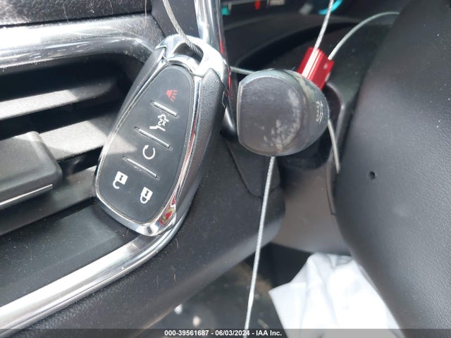 Chevrolet EQUINOX LT 2018 2GNAXSEV7J6314891 Image 11