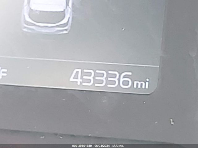 KNDEU2AA5M7077151 KIA SELTOS S