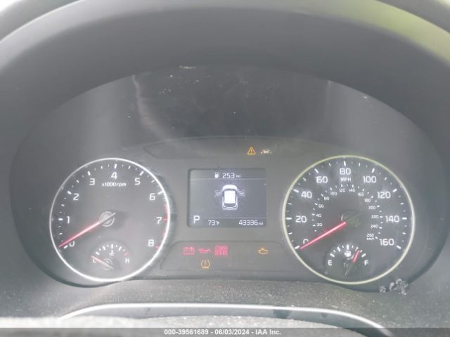 KNDEU2AA5M7077151 KIA SELTOS S
